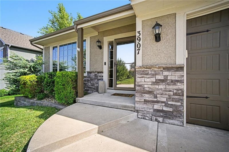 3907 91 Ter, Kansas City, MO 64156