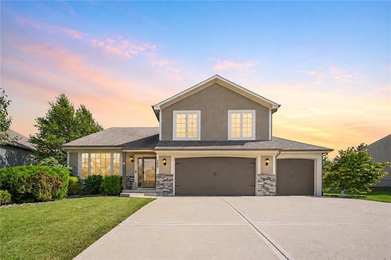 3907 91 Ter, Kansas City, MO 64156