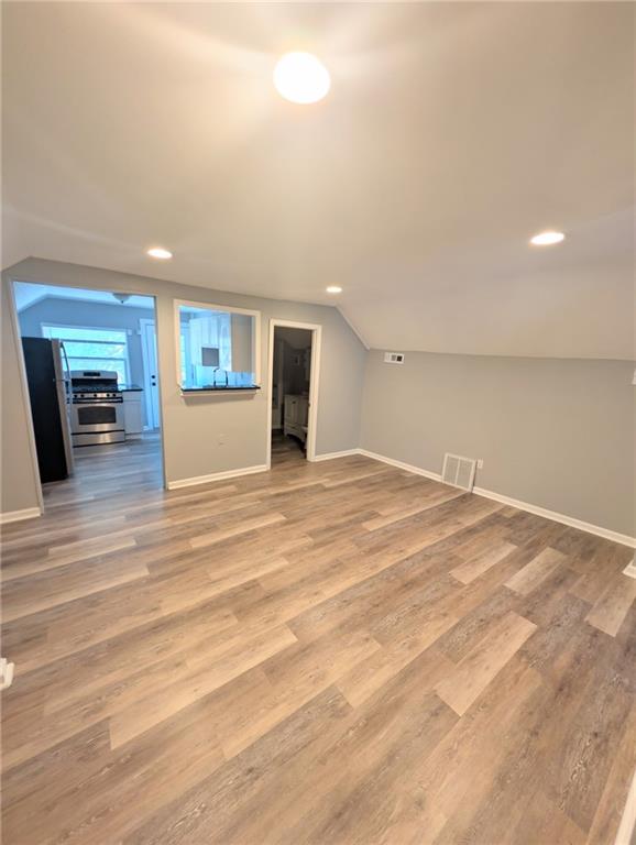1111 44th St, Kansas City, MO 64111
