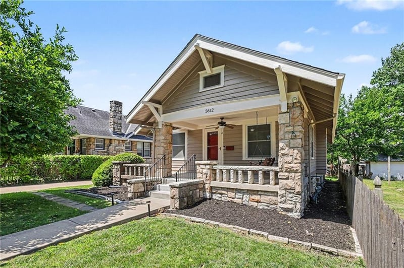5642 Harrison St, Kansas City, MO 64110