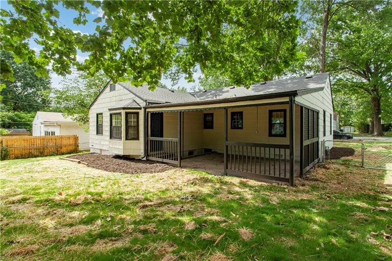 8809 71st Ter, Raytown, MO 64133