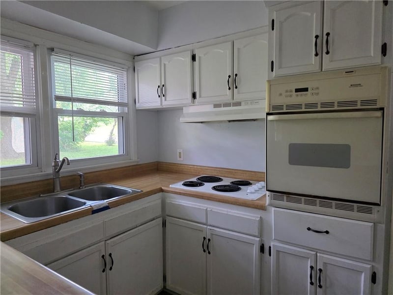 1706 Eddy St, Fort Scott, KS 66701