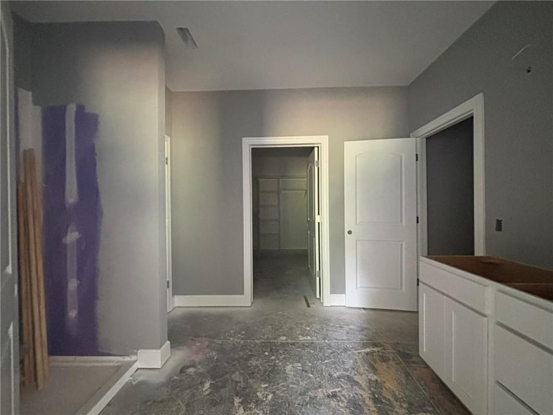 4814 Creek Woods Dr, St Joseph, MO 64507