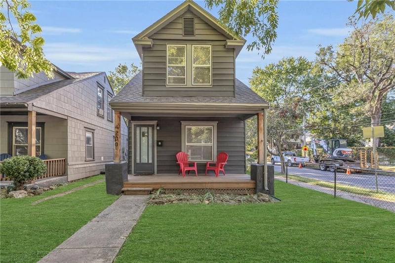 4202 Bell St, Kansas City, MO 64111
