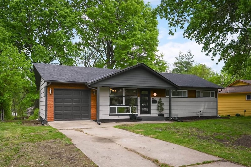 8605 Everett St, Raytown, MO 64138