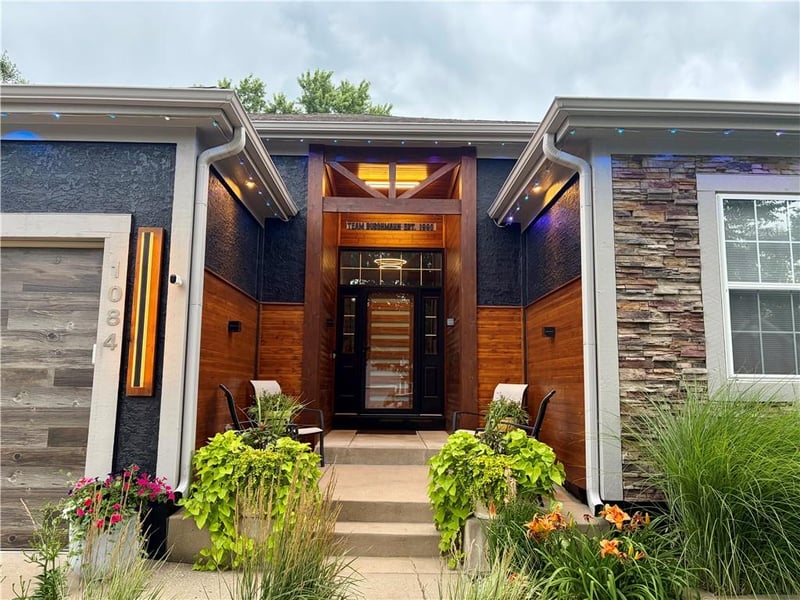 1084 Cothrell St, Olathe, KS 66061