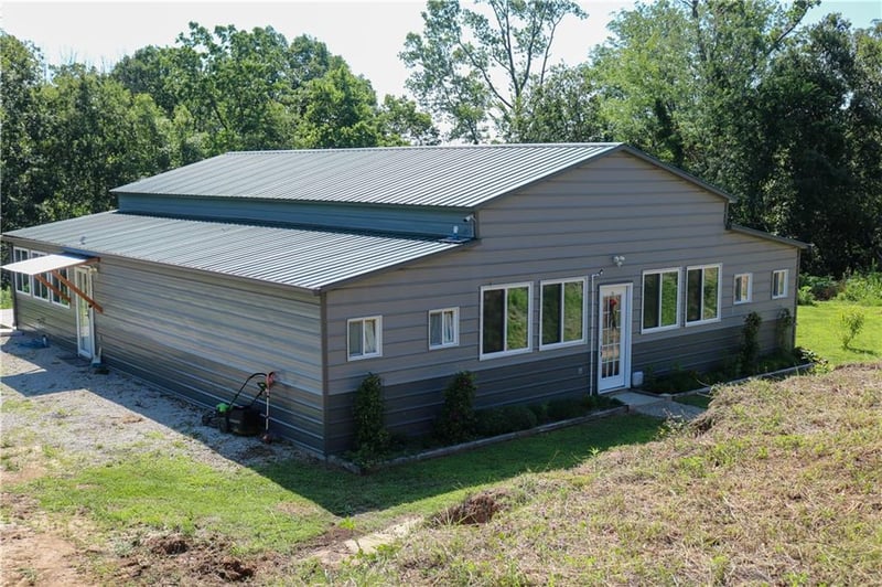 10259 Perry Rd, Orrick, MO 64077