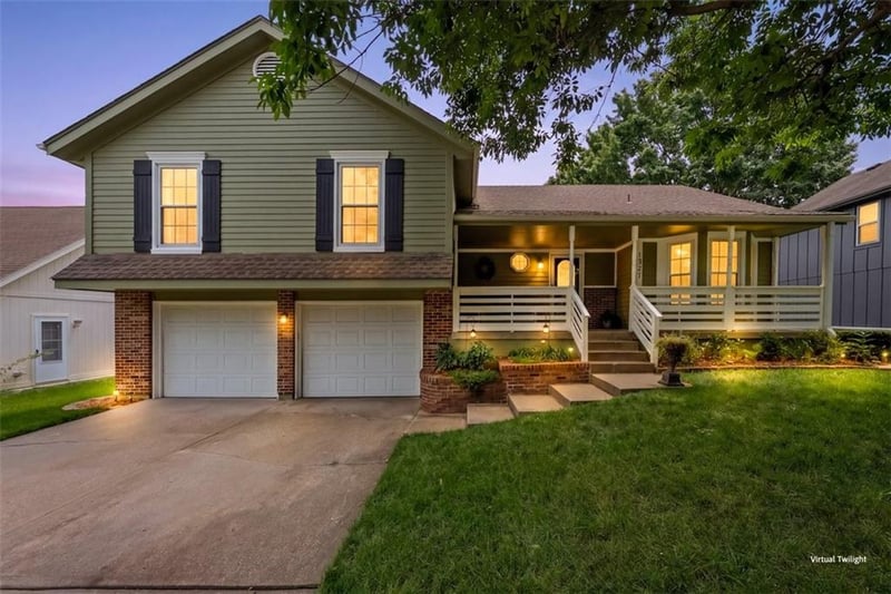 1327 Depot Dr, Lee's Summit, MO 64086