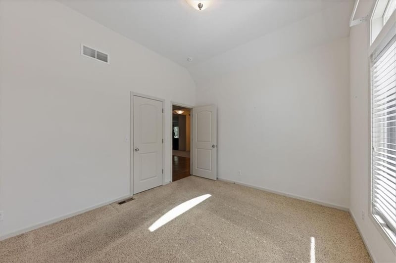 7128 Allman Dr, Shawnee, KS 66217