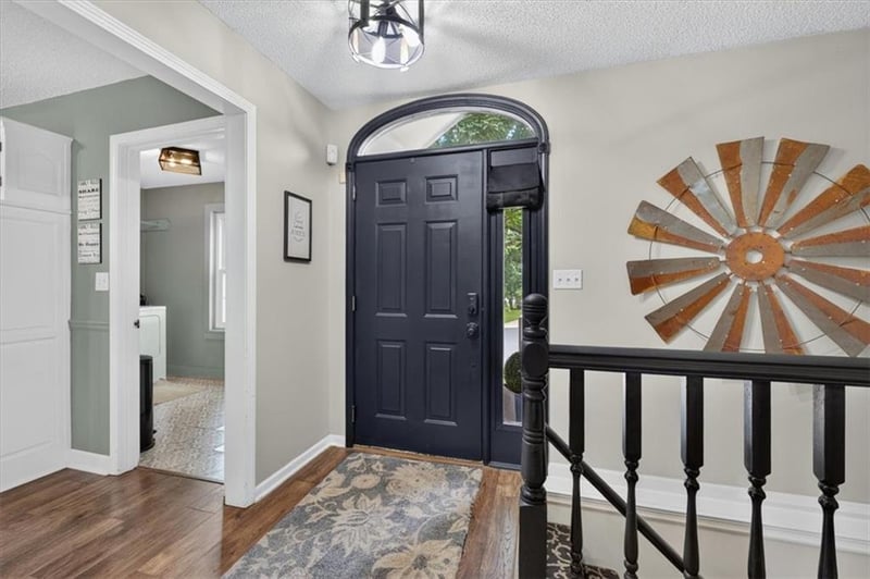 207 Bridge Pl, Blue Springs, MO 64014