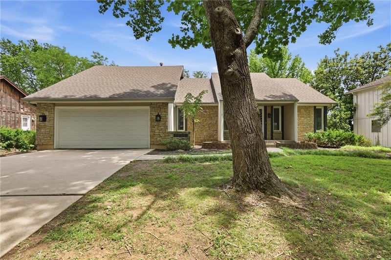 12815 Cherry St, Kansas City, MO 64145