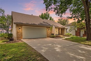 12815 Cherry St, Kansas City, MO 64145