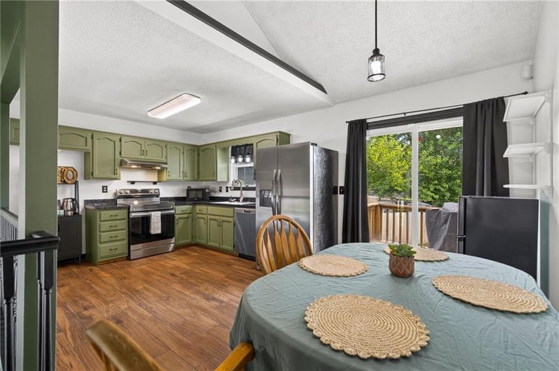 1711 Christi Ln, Raymore, MO 64083