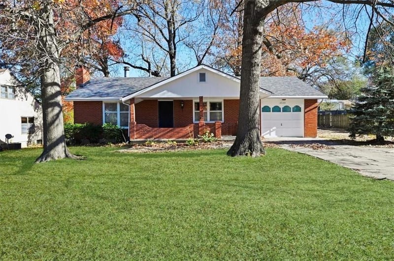 2509 10th Ave, Leavenworth, KS 66048