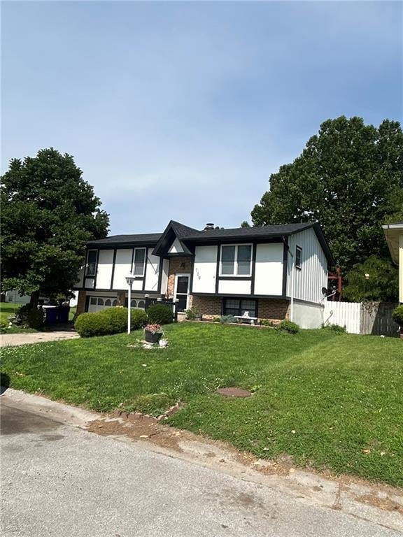 719 6th St, Edwardsville, KS 66111