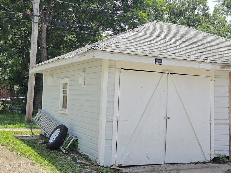 309 Washington Ave, Iola, KS 66749