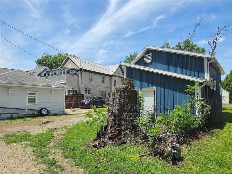 309 Washington Ave, Iola, KS 66749