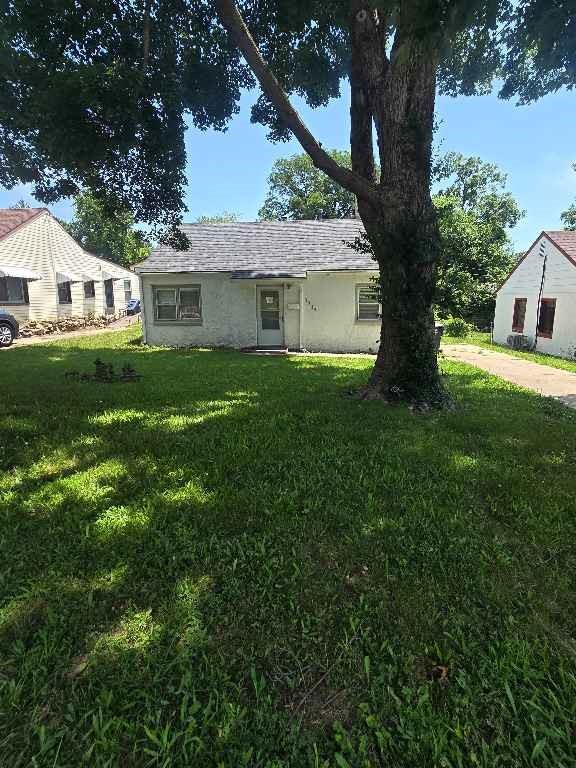 7229 Agnes Ave, Kansas City, MO 64132