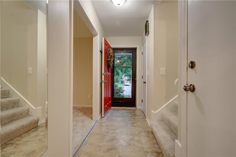 11820 99th Ter, Overland Park, KS 66214