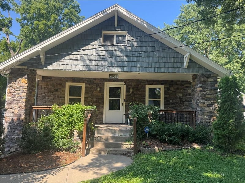 2916 52nd St, Kansas City, KS 66104