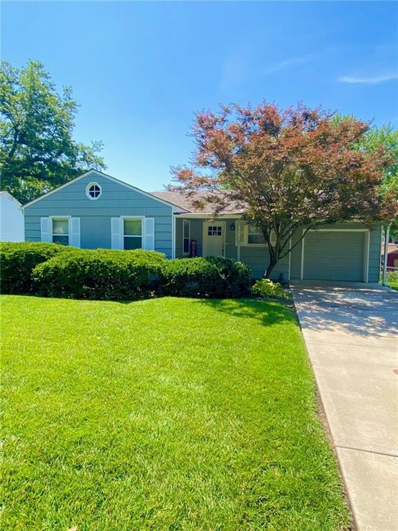 5201 71st St, Prairie Village, KS 66208