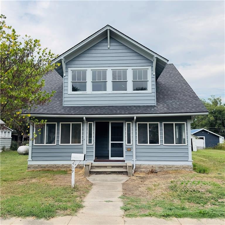 409 Miller St, Appleton City, MO 64724