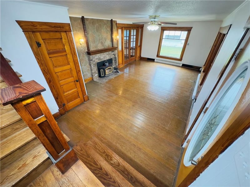 409 Miller St, Appleton City, MO 64724
