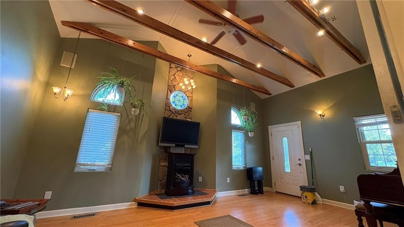 3227 Marsh Ave, Kansas City, MO 64129