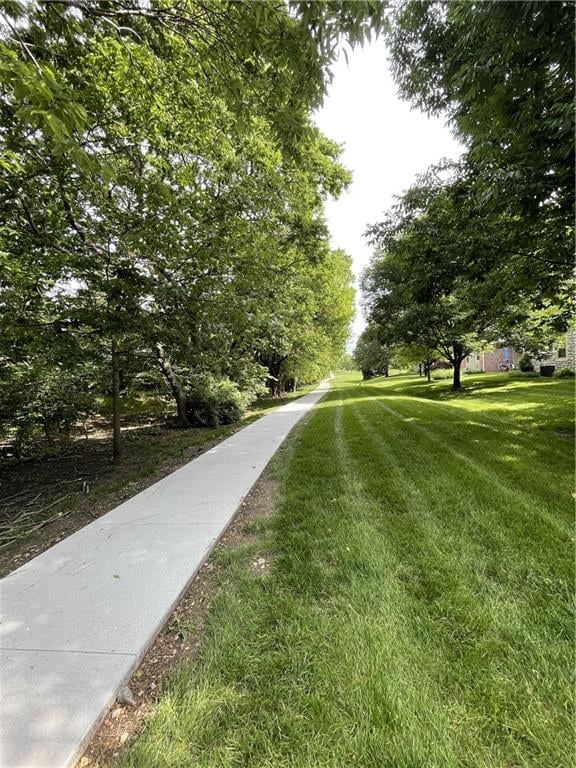 15756 Sunset Dr #703, Olathe, KS 66062