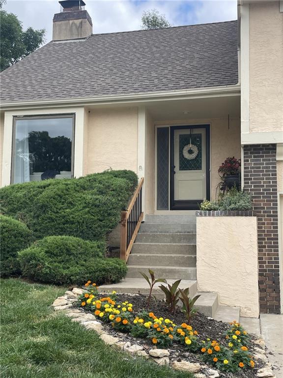 8531 Long St, Lenexa, KS 66215