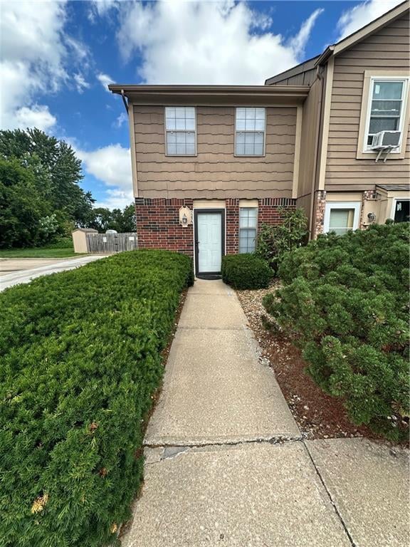 725 Liggett Rd #A, Blue Springs, MO 64015