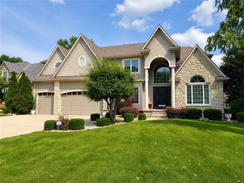 12302 W 139th Ter, Overland Park, KS 66221