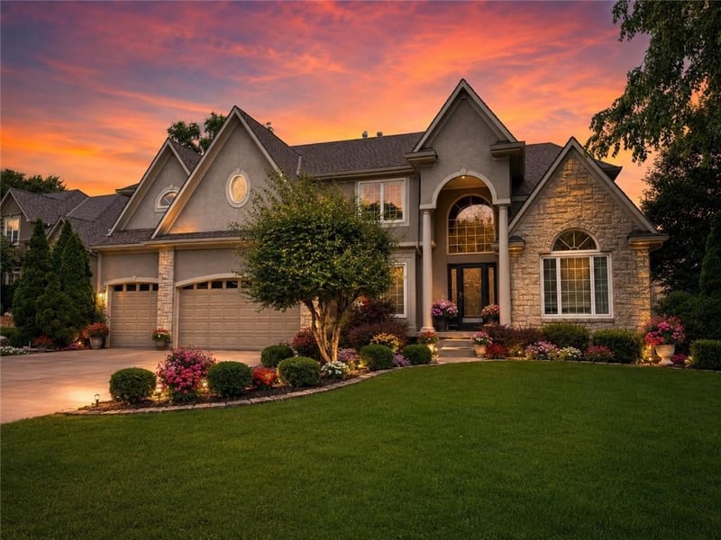 12302 W 139th Ter, Overland Park, KS 66221