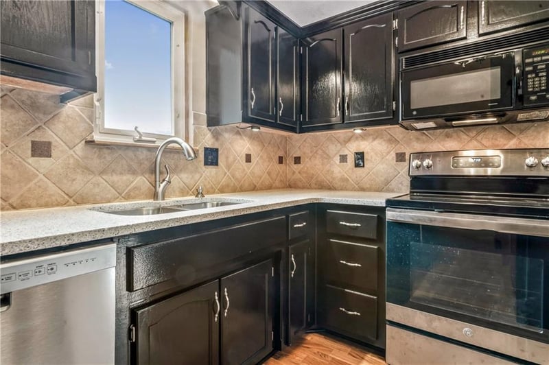 13815 Acuff St, Olathe, KS 66062
