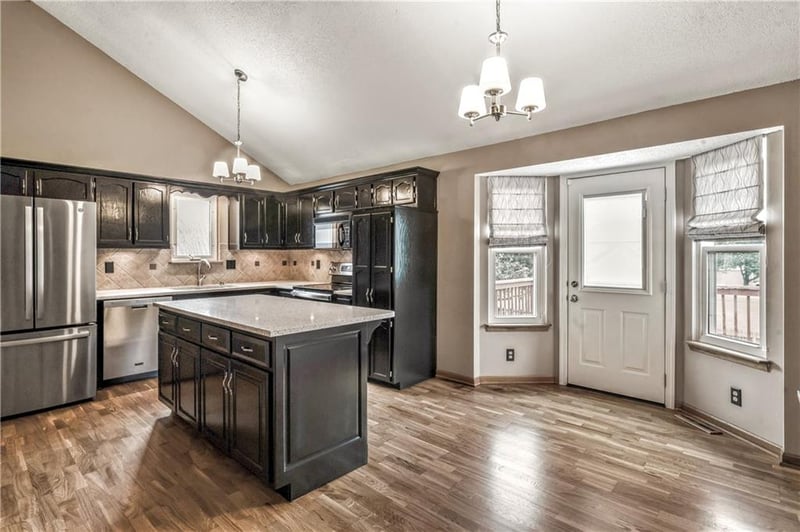 13815 Acuff St, Olathe, KS 66062