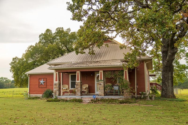 10374 1575 Rd, Nevada, MO 64772