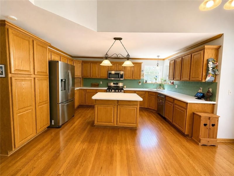 1415 Hamilton St, Warrensburg, MO 64093
