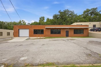 5629 Raytown Rd, Kansas City, MO 64133