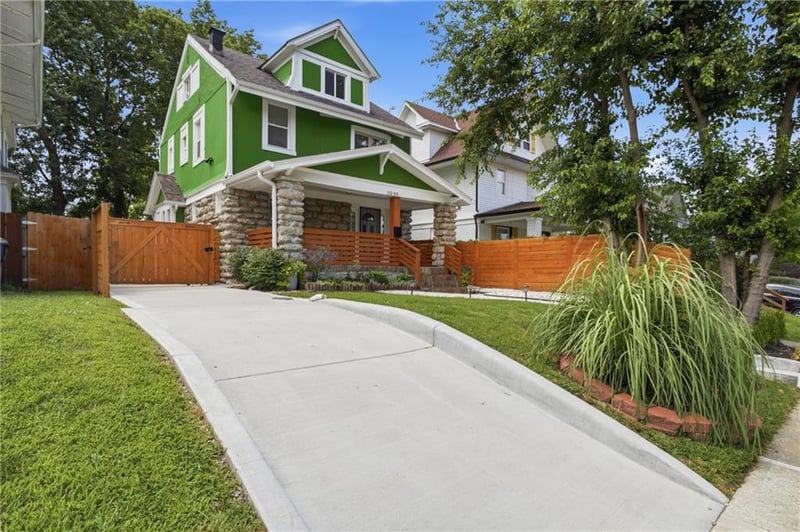 3230 Bellefontaine Ave, Kansas City, MO 64128
