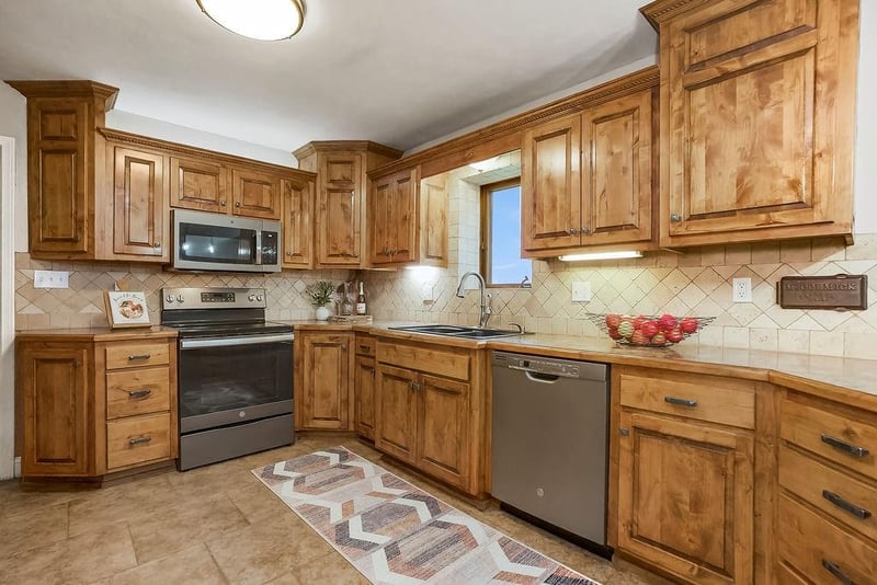 33309 Taylor Rd, Drexel, MO 64742