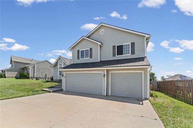 8505 Arcola Ave, Kansas City, MO 64153