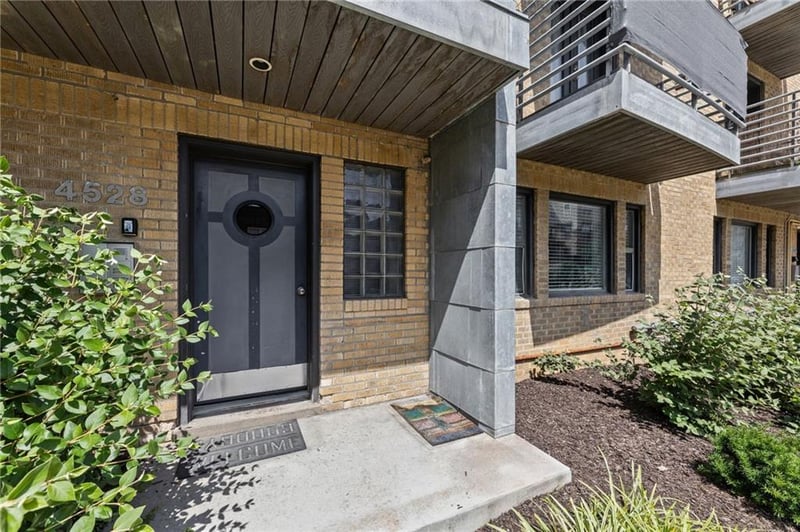 4528 Broadway Blvd #1N, Kansas City, MO 64111