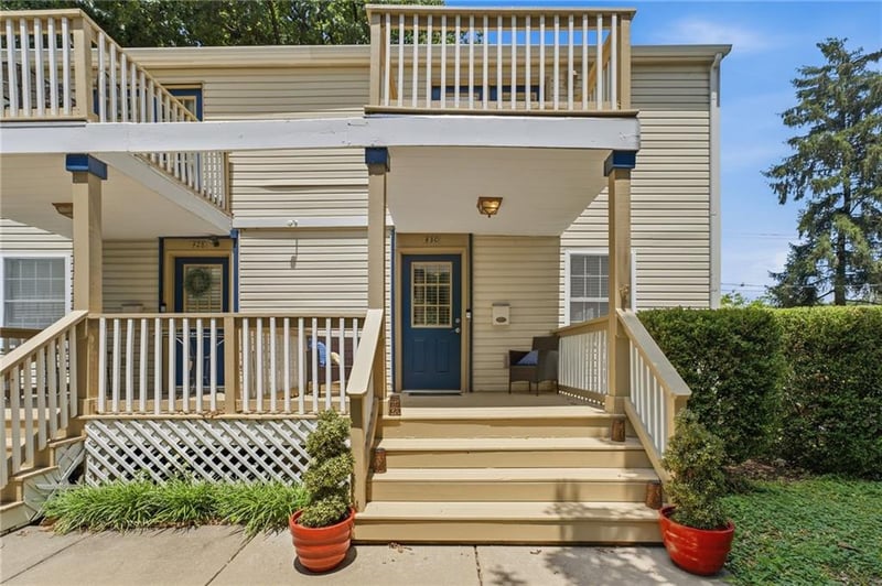 430 63rd Ter, Kansas City, MO 64110