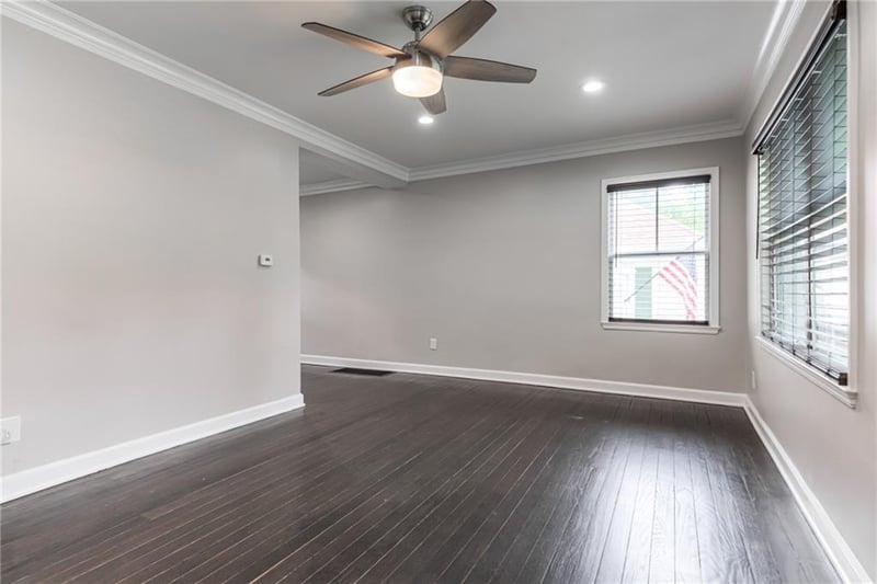 7531 Jarboe St, Kansas City, MO 64114
