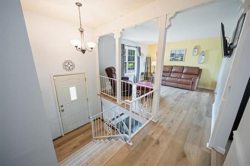 14215 94th Ter, Lenexa, KS 66215