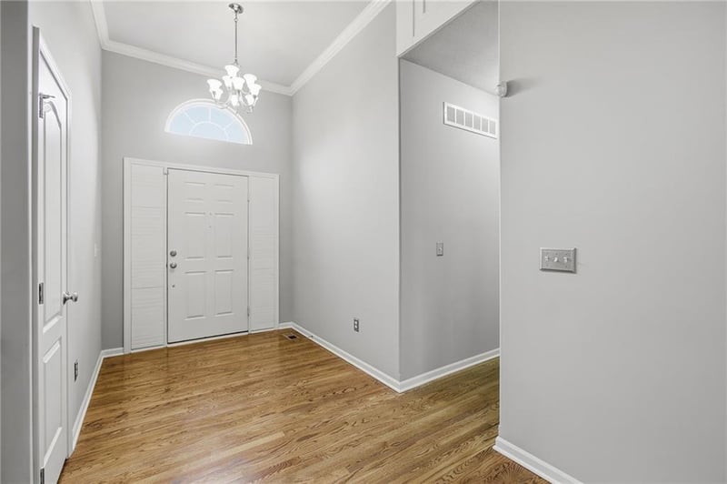 1821 E 128th St, Kansas City, MO 64145