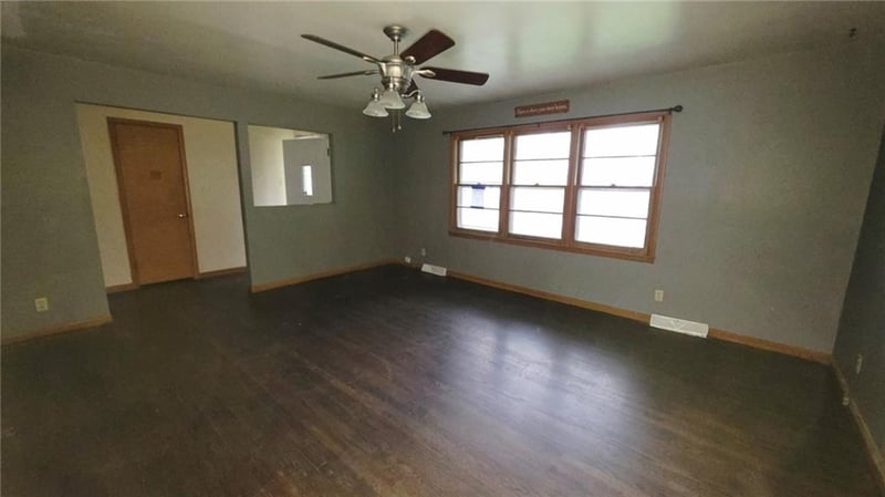 2517 Southwest Blvd, Sedalia, MO 65301