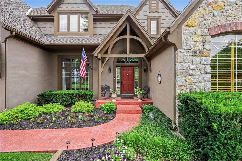 11919 W 139th Ter, Overland Park, KS 66221