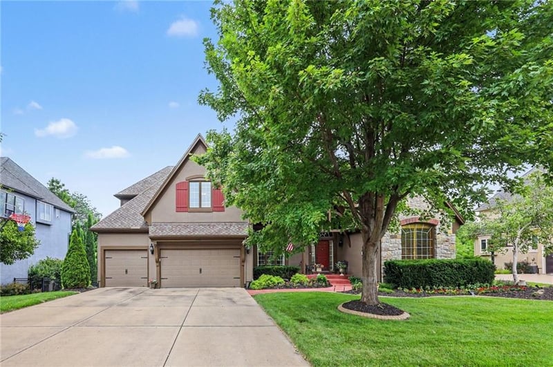 11919 W 139th Ter, Overland Park, KS 66221