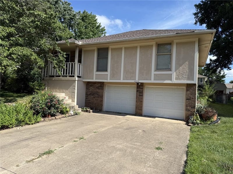 16312 28th St, Independence, MO 64055